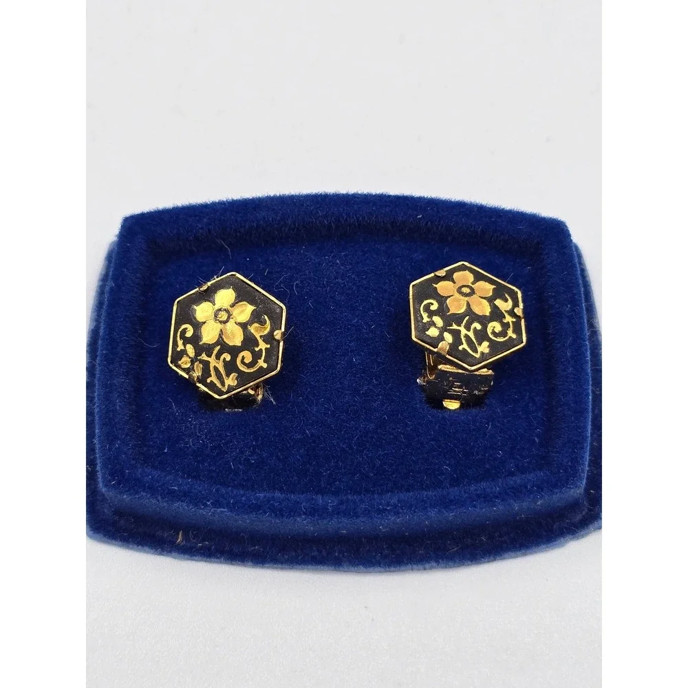 Vintage‎ Damascene Black GoldFloral Hexagon Clip-On Earrings Gold Tone Metal